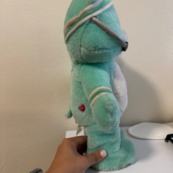 Vintage Care Bears Workout Cheer Bear Plush 2004 โ Singing Animated Toy - Picture 6 of 12